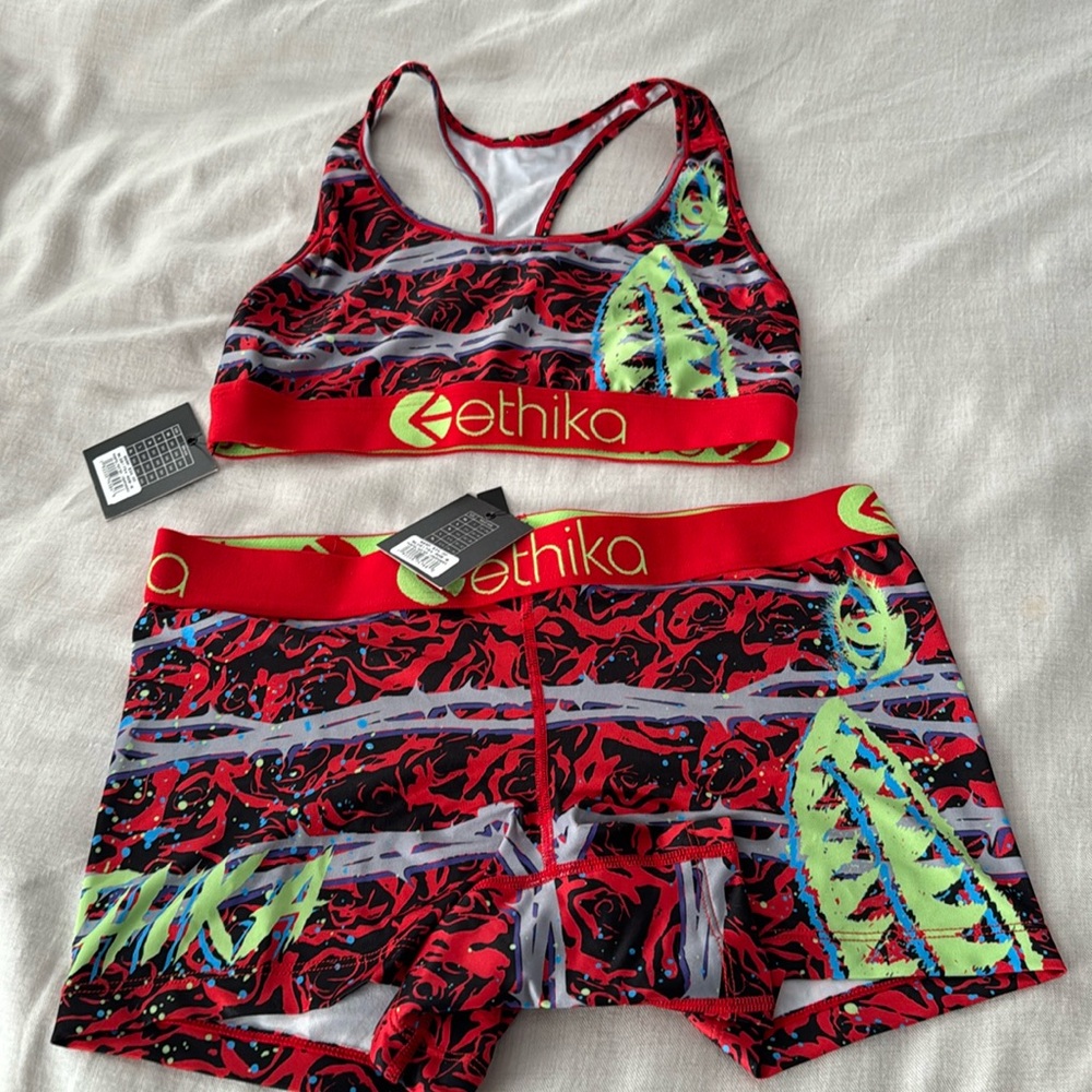 Brand new with tags!!! Ethika sports bra staple briefs for girls